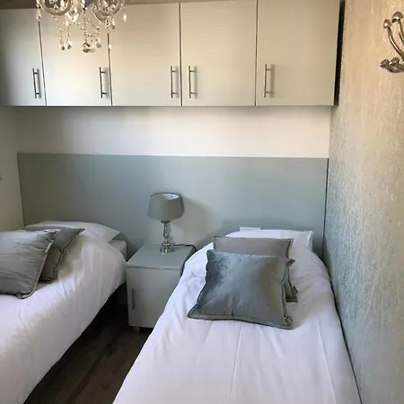 Neue Luxus-ferienvilla Direkt An Der Markerijsselmeer In Casa vacanze Bovenkarspel