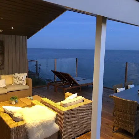 Casa vacanze Neue Luxus-ferienvilla Direkt An Der Markerijsselmeer In Bovenkarspel